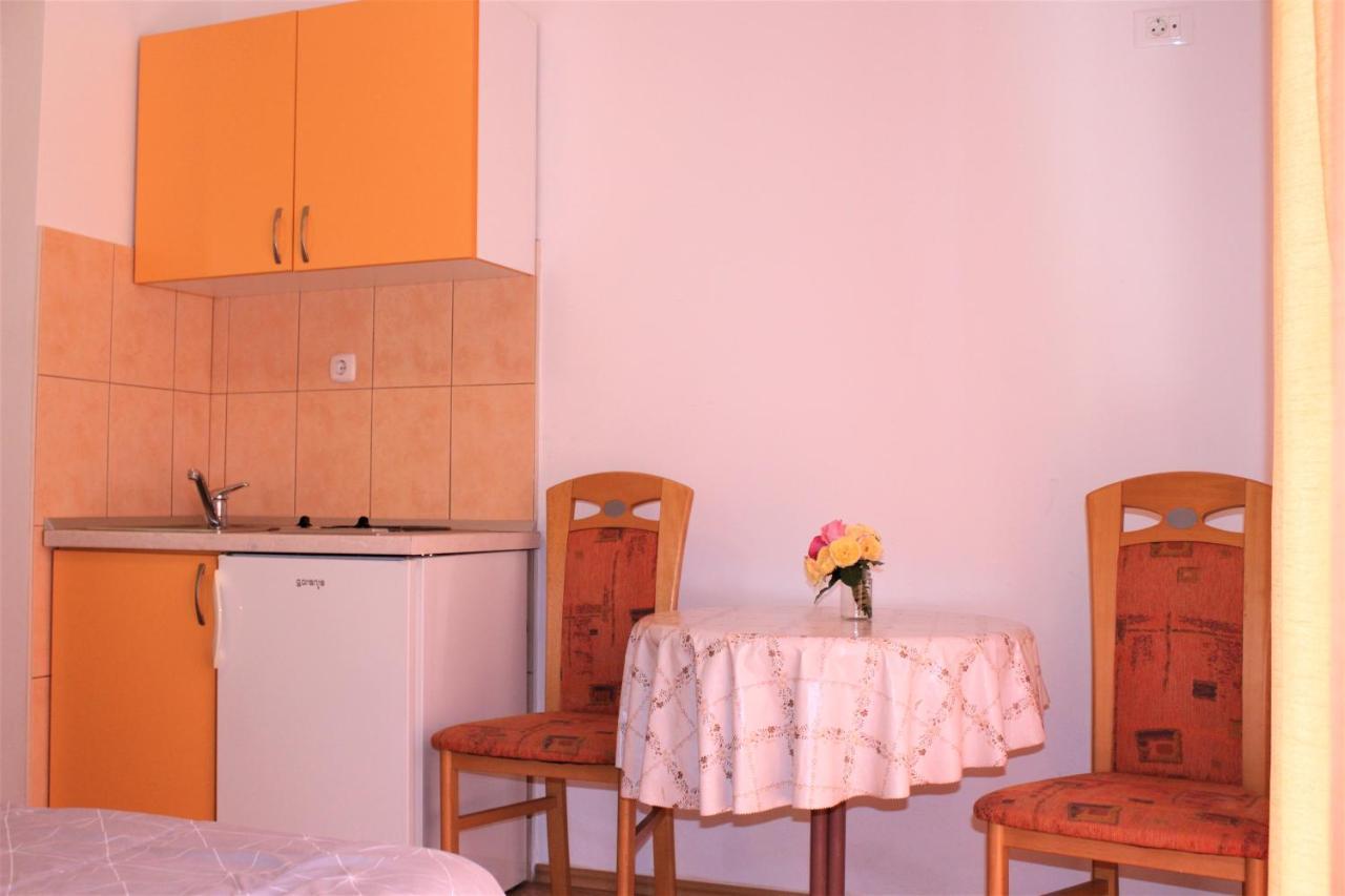 Apartments Raos Makarska Buitenkant foto